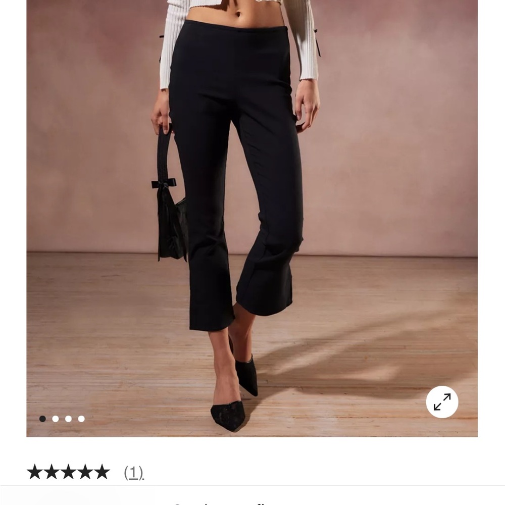 Urban Outfitters Kimchi Blue Lily Bengaline Cropped Pant - size 2